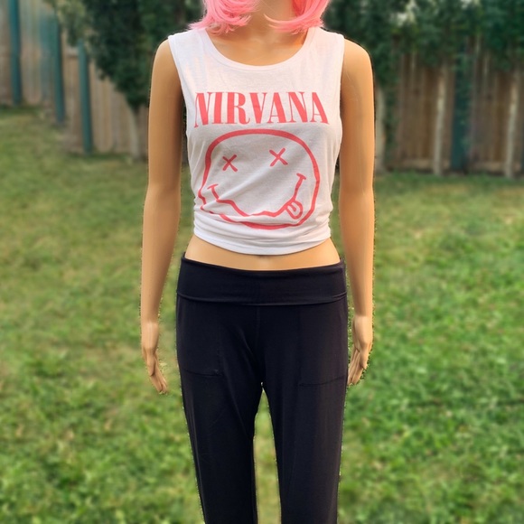 Nirvana sleeveless open-back shirt - Picture 3 of 14